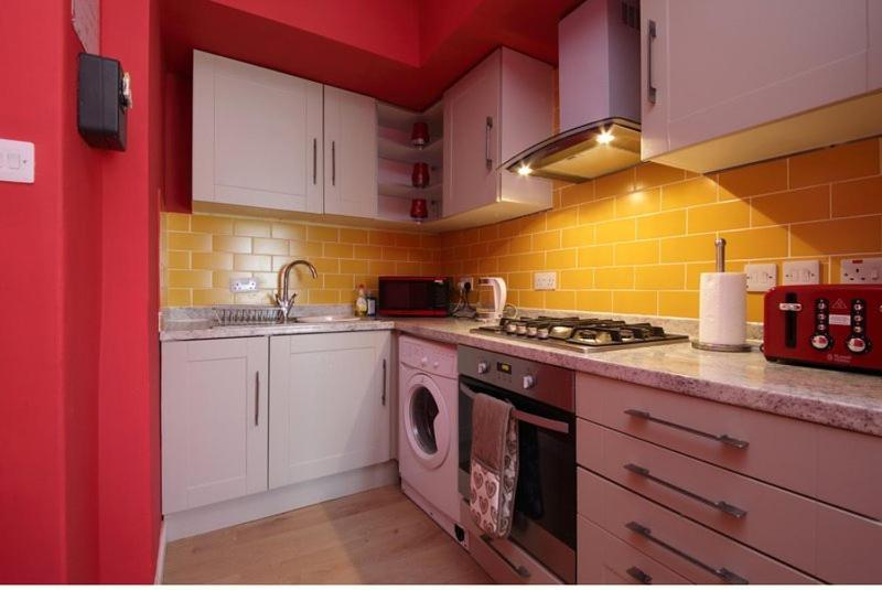 Drumdryan Ground Floor Central Aparthotel Единбург Екстериор снимка