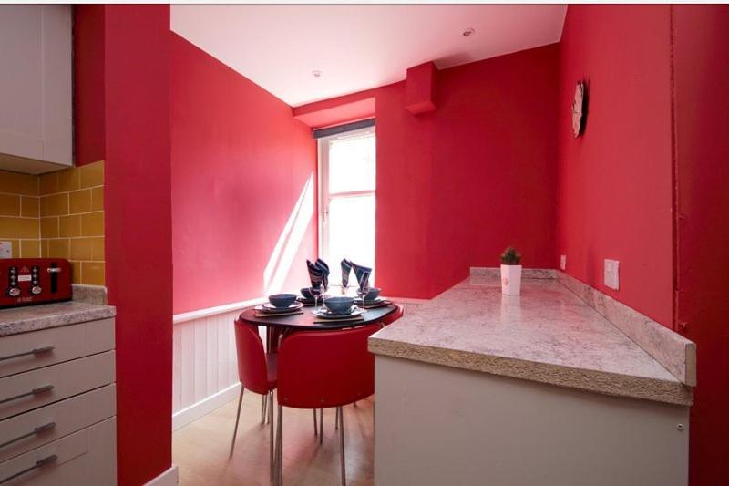Drumdryan Ground Floor Central Aparthotel Единбург Екстериор снимка